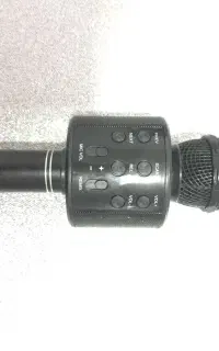 میکروفن و اسپیکر