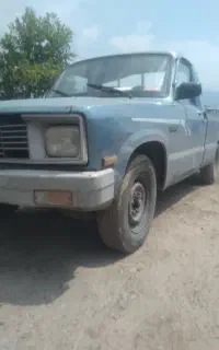 وانت بار مزدا ۲۰۰۰