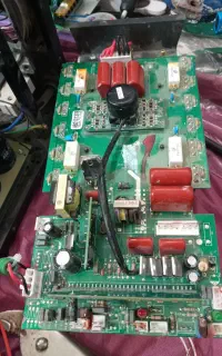 تعمیر لامپ و محافظ و برد های الکترونیکی