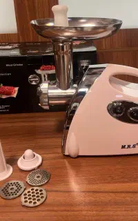 چرخ گوشت ام ار اس، چرخ گوشت فوما