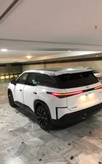 Toyota bz3