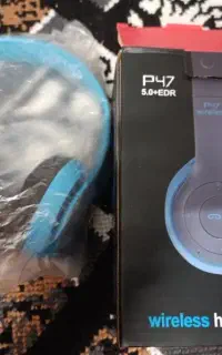 هدفون p47 نو داخل کارتون