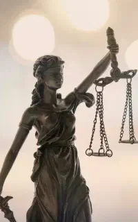 وکیل متخصص و باتجربه