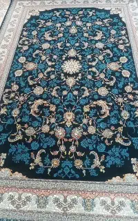 فروش فرش ۶متری سرمه‌ای وفرش ۹متری جفت کرم