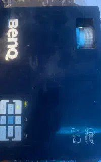 ویدیو پرژکتور benQ  در حد نو