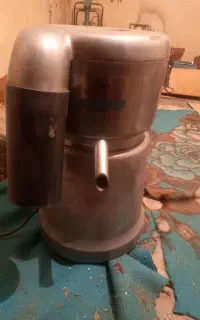 آبمیوه گیری صنعتی