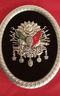 تابلو وساعت رومیزی