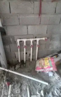 انجام لوله کشی آب وفاضلاب نصب شیرالات و رادیاتور
