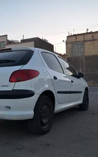 206 تیپ 2