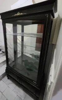بوفه ایستاده