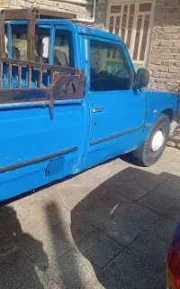 نیسان وانت