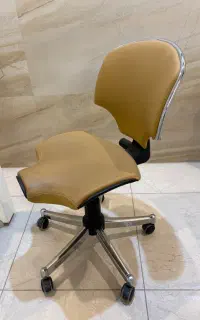 صندلی برند نیلپر