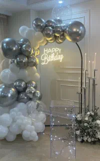 بادکنک ارایی گل ارایی دکور تولد افتتاحیه