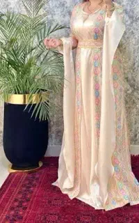 خیاطی زنانه