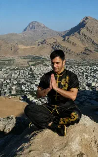 مربی خصوصی هنرهای رزمی