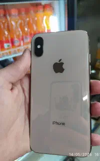 آیفون xs