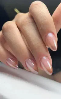 کاشت و ترمیم حرفه ای ناخن/تخفیف مشتری جدید