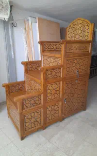 منبر چوبی