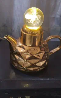 قوری چراغ خواب گردان طلایی