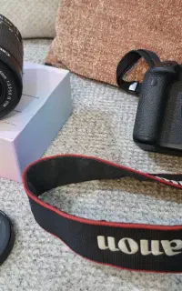 دوربین canon 700d