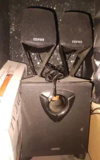 باند کامپیوترAuxخور