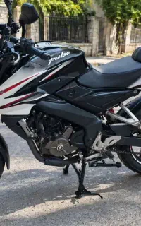 ان اس 200