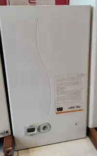 پکیج خارجی استوک درحدنو با 1/3 قیمت