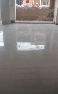 شاگرد فنی و کاربلد کاشی‌کاری نیازمندم
