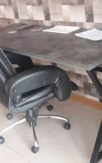 میز وصندلی