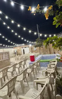 محیطی زیبا برای جشن کوچک فقط خانوادگی