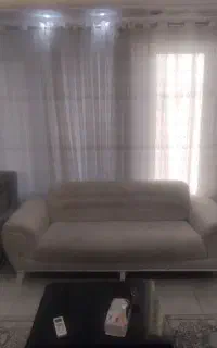 پرده بهمراه میل پرده