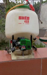 سمپاش کوله ای موتور خارجی 20یا25لیتر