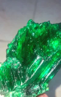 سنگ زمرد پنج شیر