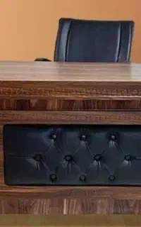 میز کارمندی