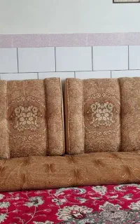 ۵عدد پشتی در حد نو