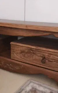 میز تلویزیون در حدنو