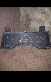 ک یـ ل و م ت ر س‌ای‌ پ ا ن ی س ا ن