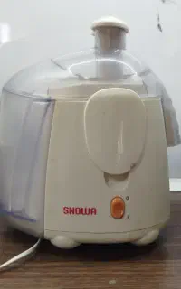 آبمیوه گیر اسنوا