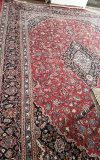 دوعدد فرش دست بافت ۱۲متر فقط ۱۰۵۰۰