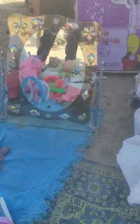 یک عدد آیینه آنتیک خشگل