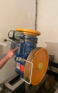 نصب و تعمیر آسانسور +فروش قطعات