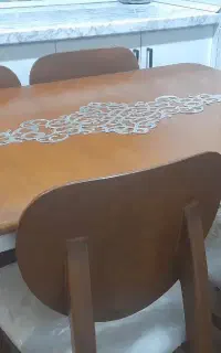 میز و صندلی چوبی