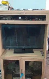 میز تلویزیون چوبی