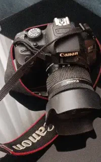 دوربین 700D عکاسی