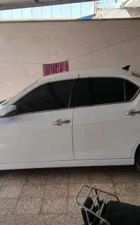 دنا پلاس ۵ دنده سفید مدل ۱۴۰۴