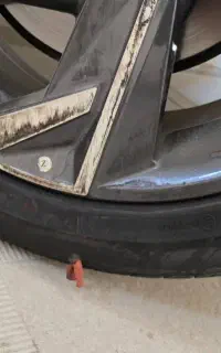 فروش و تعمیر لاستیک.تایر