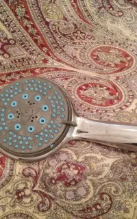 سر دوش حمام