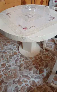 ناهار خوری ۴ نفره