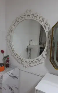 دوتاآینه گردیه دونه ایستاده جنس چوب بسیارمناسب