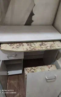 میز چرخ خیاطی